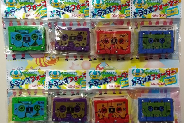 トランスフォーマー カセット型 フィギュア おもちゃ パチ 無版権