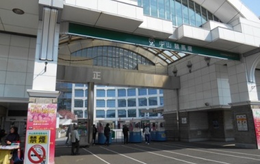 『中山競馬場に行ってきました！』の画像