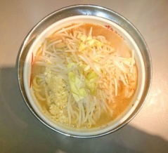 麺でる 相模原店