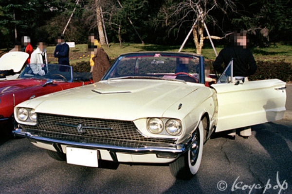 ✨在庫処分✨1960 フォード　サンダーバード フォード サンダーバード ハードトップ 1960 ゴールド [ミニカー