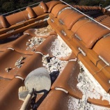 『漆喰塗り替え中。』の画像