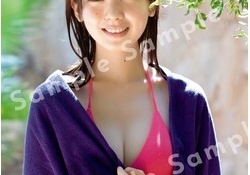 【速報】筒井あやめの推定Fカップビキニ、次々と公開wwwwwwwwww