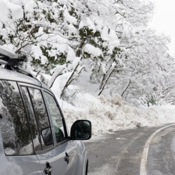 大雪の金沢で何が？！レンタカー店に集う人々に密着！NHK『ドキュメント72時間』金沢編が3月13日22:00放送。