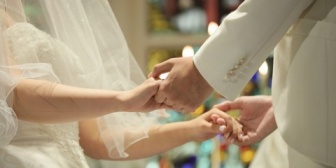 【再婚】保護者参観で、隣の奥さん「実は私シングルマザーで子育て大変です」俺「俺もシングルファザーなんですよ！」→