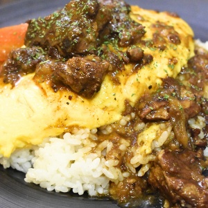 残り物で♪ビーフシチュー風オムライス