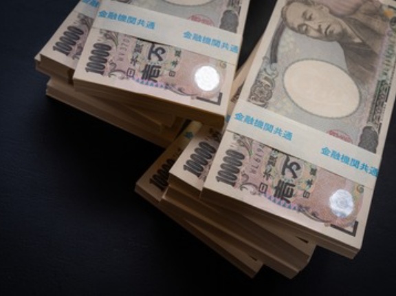 【発見】『貯金500万』超えると人生変わり出すってのはマジだよな