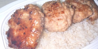 【にじさんじ】ソフィ、ハンバーグ丼を作ってみました『ちょっと盛り付けがね』『写真の撮り方もちょっと…』