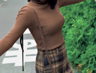 このムチムチな太ももの正源司陽子に水をかけたい奴・・・