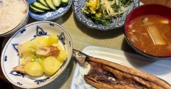 またしても再発💦＆ジャガイモとチクワのバター煮