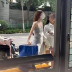 【画像】最近の女　お胸の位置がおかしすぎるｗｗｗｗｗｗｗｗｗｗｗｗ