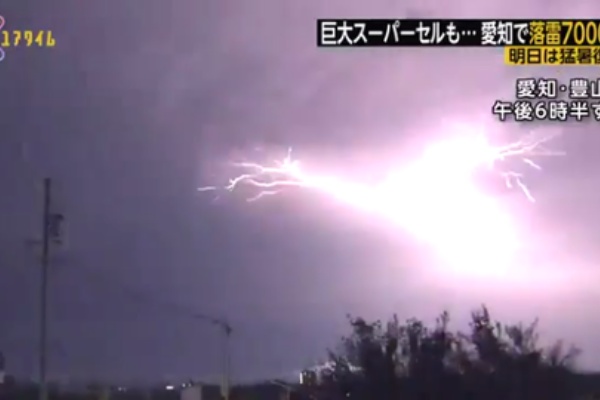 気象 巨大スーパーセルも 愛知で落雷7 000回 サイバーニュース