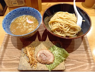 つけ麺・らーめん 波海拉＠新宿