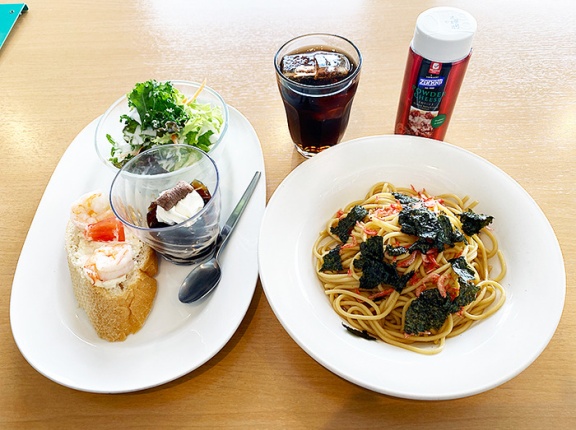 パスタにコーラにコーヒーゼリーなんて最高だな！函館市本通「明治パーラー」