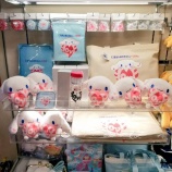 『[イコラブ] ピューロランド＆新宿のサンリオショップにも、＝LOVE×シナモン コラボグッズ並んでる模様…』の画像