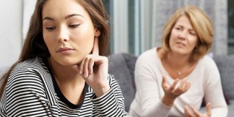 年少息子の初めての運動会を義両親が見に来たがっている。家族だけで楽しませてよ