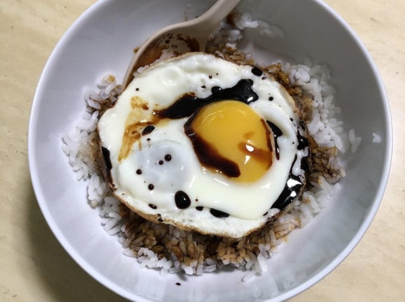 海外「貧乏育ちだった人に聞きたい、最も思い入れのある食べ物は何？」