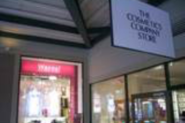 御殿場プレミアムアウトレット超々最新情報 By御殿場プレミアムアウトレット探偵団 姫野理沙 質流れ情報あり 御殿場アウトレット コスメ コスメ