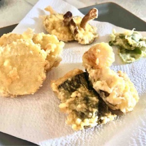 絶品 メジナの白子の食べ方 口の中でとろける白子の天ぷらと濃厚な湯引きの作り方 Kayo Ebineの釣行ブログ