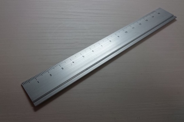 A3のコピー用紙の上で 文房具紹介 A3のコピー用紙の上で 文房具紹介