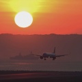 神戸空港の夕日、２０２６０２０５