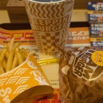 ランチ　食べ歩き