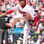 先発栗林 2登板 1勝0敗 防御率0.53 17回 18奪三振 0与四球←これｗｗｗｗｗｗｗｗｗｗｗｗｗｗｗ