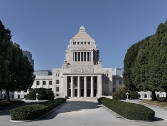 【特大ブーメラン】武部農水相に「お金返せば済む問題ではない」と迫った民主改革の会、2日後に小川代表が旧中道5億8千万円で陳謝ｗｗｗ