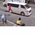 人が通る路上で女性が用を足す・・・歌舞伎町支援団体「さすがにトー横でたむろしている女の子たちも、こんなことはしません。」 「土地勘のない観光客かも」　
