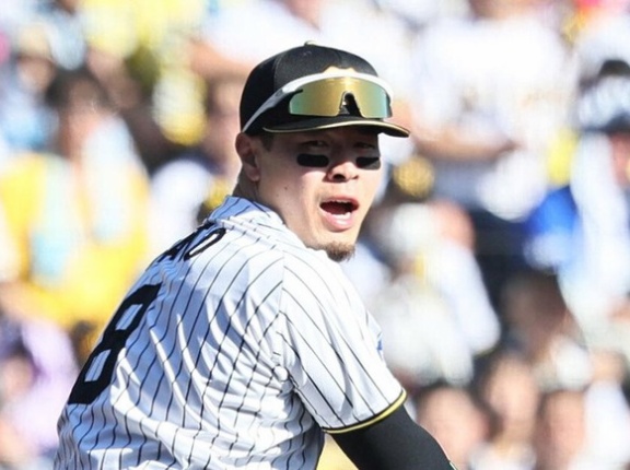 【悲報】吉田正尚さん、佐藤輝明に居場所を奪われる可能性が浮上