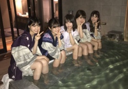 【乃木坂46】スイカメンバーの足湯写真が最高すぎる！！！www