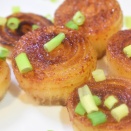 ピリっと辛い♪新玉ねぎの唐辛子焼き