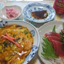 ◯◯市歯科検診、牛丼と水茄子の浅漬、海老たまと紫玉ねぎの酢漬け、たらこマヨネーズパン