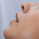 黒ずみ毛穴対策に人気のクレンジング比較｜毎日の毛穴ケアを見直したい人へ