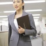 年下のクソガキ女が上司なんだが助けてほしい