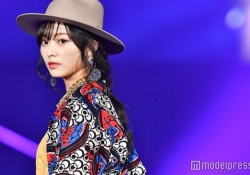 【衝撃】美脚！ 梅澤美波、カッコ良すぎワロタｗｗｗｗｗ