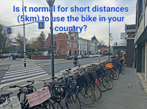 オランダ人「5kmという短い距離なら自転車を使うのが普通だよな？」