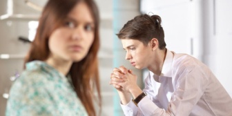 【離婚する】子供の前で俺を小ばかにしてくることが多々ある嫁が娘に「なんで一緒にいるの？」と聞かれて「しょうがないから」と答えやがった
