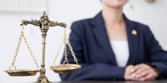 妻が債務整理をすることになったけど、私には何か影響あるのかな？弁護士とこっそり連絡取って、勝手に進められた…
