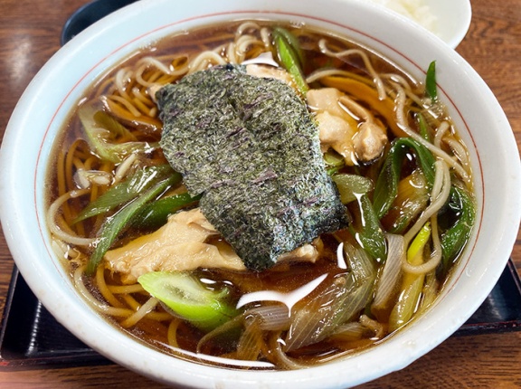 よくしばれた日には温そばだって婆ちゃんが言ってた！「そば処 ふでむら 神山店」