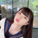 『[ノイミー] 菅波美玲「写真ってふざけたくなっちゃうよネ…」』の画像