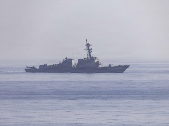 米国の封鎖にもかかわらず…中国タンカー、ホルムズ海峡を初めて通過！