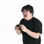 ゲーム会社「助けて！皆ソフト買ってくれないの」