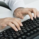 結局キーボードってテンキーあったほうがいいよな