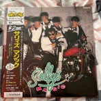 子守唄はHeavy Metal♫