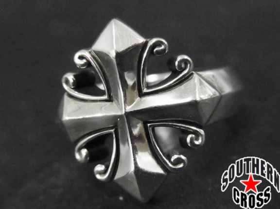 サザンクロス銀座店にてJustin Davis/ジャスティンデイビス クロスリング 10号をお買取致しました！！