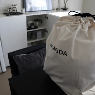 【冬じまいで暮らしを整える】オフシーズンのものを収納袋でスッキリ丁寧にしまう