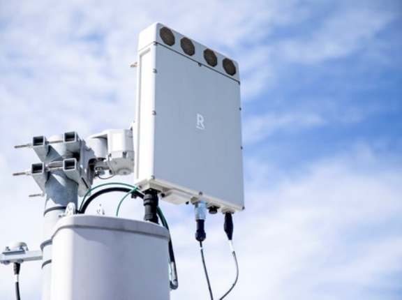 楽天モバイルが新たな基地局を1月16〜31日に全国40都道府県104市区町村で設置！2026年度に2000億強の設備投資を計画。基地局建設を加速