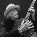 2022年頃のライ・クーダー！