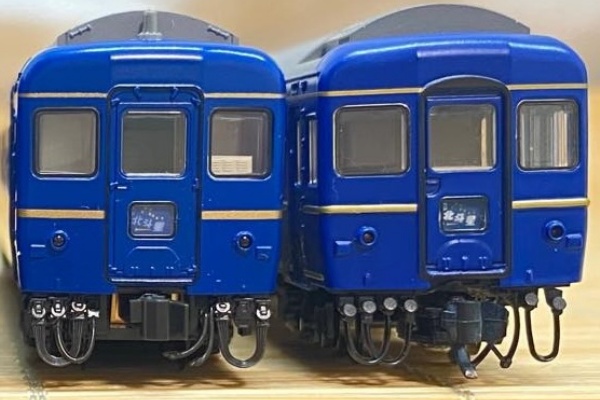24系 北斗星 比較（TOMIX旧製品、KATO最新版) : 鉄道情景草案