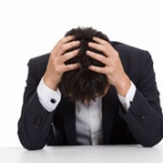 借金多すぎて狂いそう…